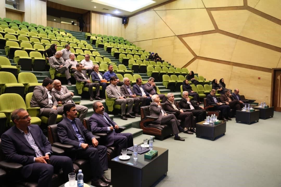 بازدید- داشنگاه علمی کاربردی.jpg